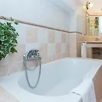 Atheneum By Rental In Rome Apartment