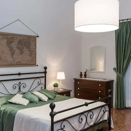 Daire Atheneum By In