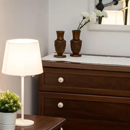 Atheneum By Rental In Rome Apartment