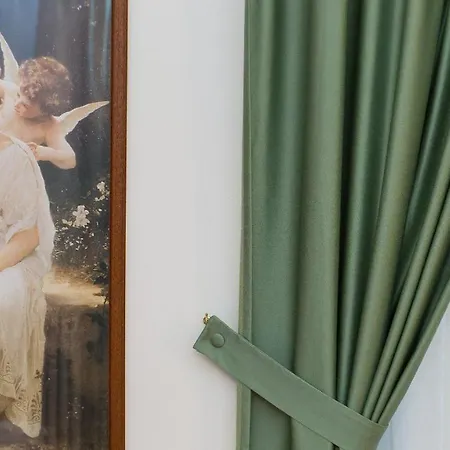Atheneum By Rental In Rome * Rome