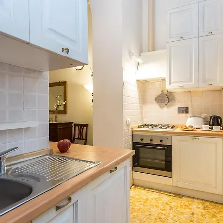 Daire Atheneum By In *